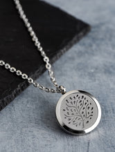 Load image into Gallery viewer, Aromatherapy Necklace - Enchanted