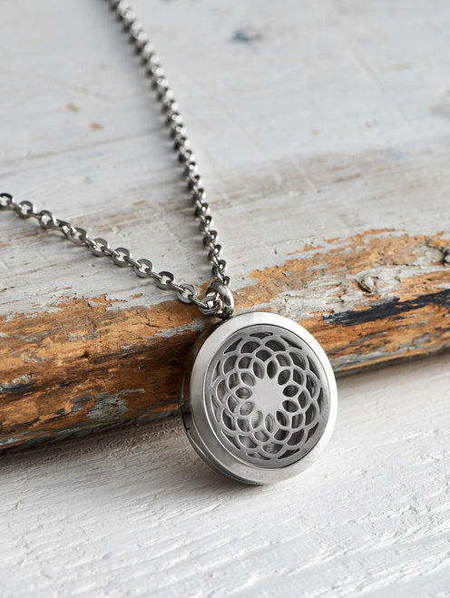 Aromatherapy Necklace - Spellbound